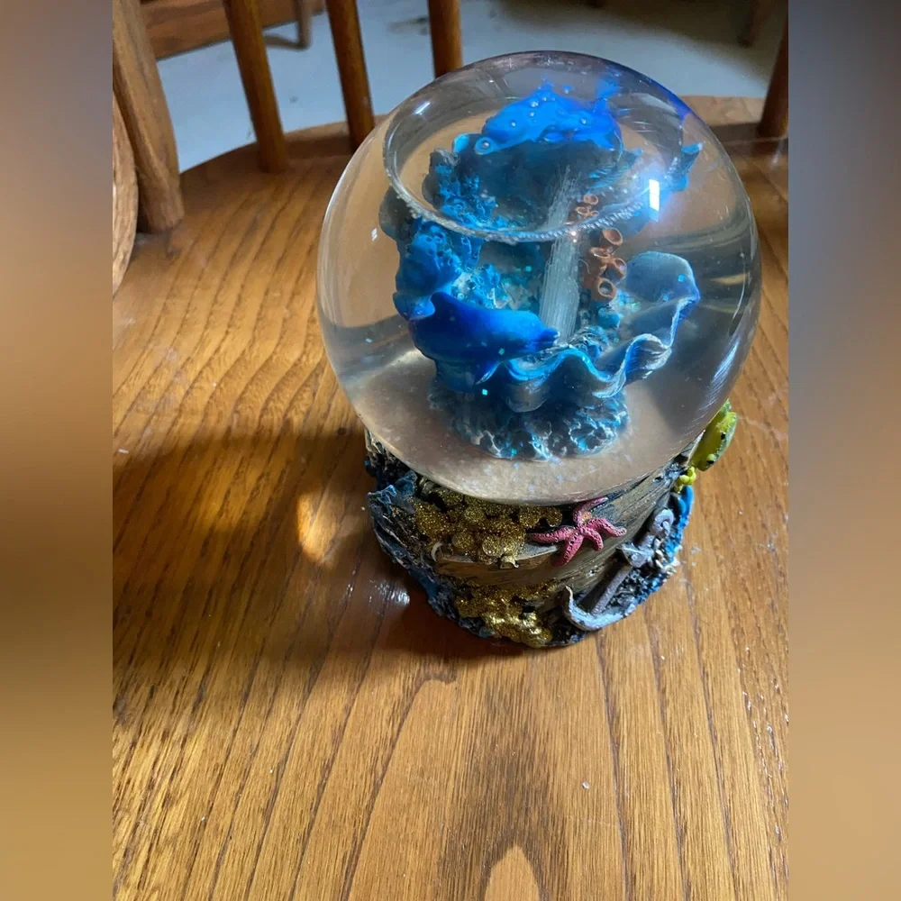 Blue Glass Aquarium Globe Ornament - Decorative Fish Habitat Accent - Picture 3 of 5